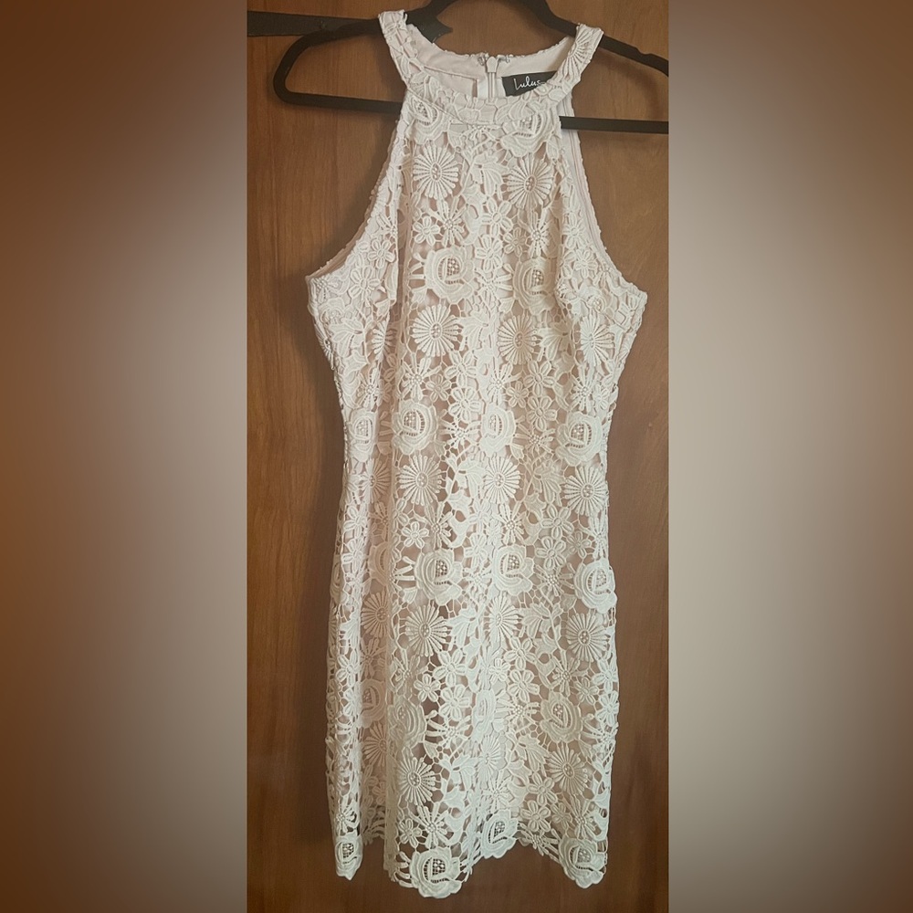 Lacey dress by LuLus size XLg pinkish cream color